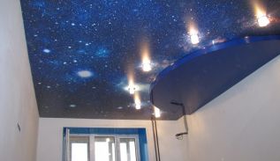 Натяжной потолок: ночное небо